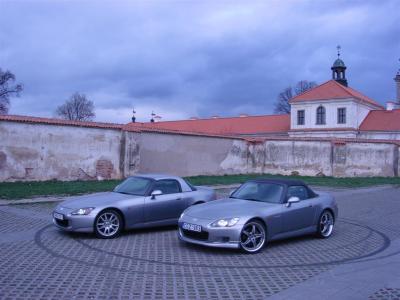 s2000_09_1.jpg