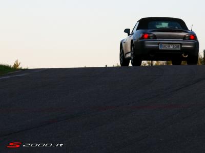 s2000_h8_1.jpg